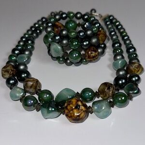 Vintage Japan Necklace & Bracelet Set